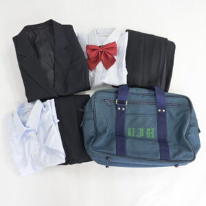 埼玉県私立浦和実業学園高校の制服を買取しました アイキャッチ画像